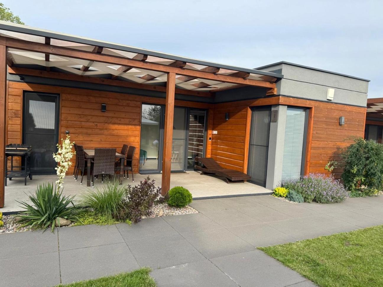Cisza Bungalows Village / Blisko Natury Nowecin Buitenkant foto